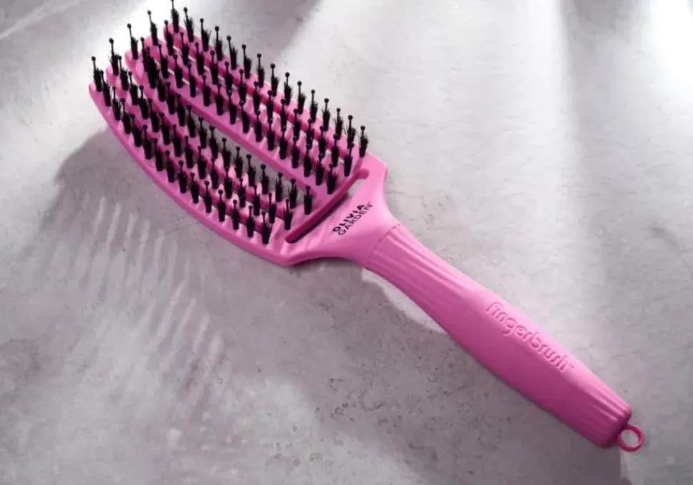 Olivia Garden Fingerbrush Boar & Nylon M Think Pink Pink Tokyo